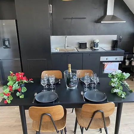 E Centre Professeur Langevin Spacieux Cosy *